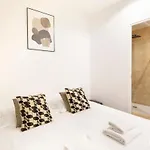 Logement Pour 2 Personnes Aux Portes Du Marais