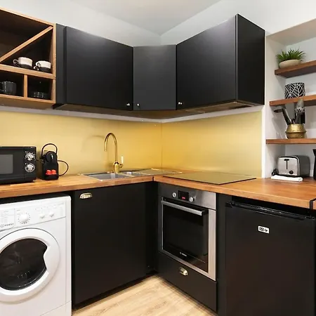 Apartment Pour 2 Personnes Aux Portes Du Marais *